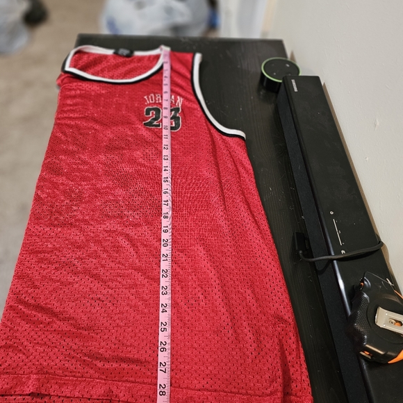 Michael Jordan #23 Jersey By Claudio Nucci - Picture 5 of 6